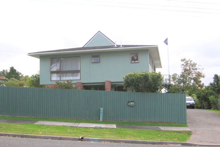 Photo of property in 1/99 Kowhai Road, Mairangi Bay, Auckland, 0630