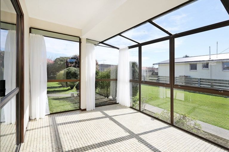 Photo of property in 746 Queens Drive, Waikiwi, Invercargill, 9810