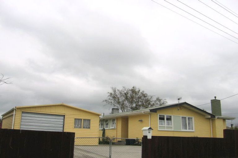 Photo of property in 22 Wilson Crescent, Highbury, Palmerston North, 4412