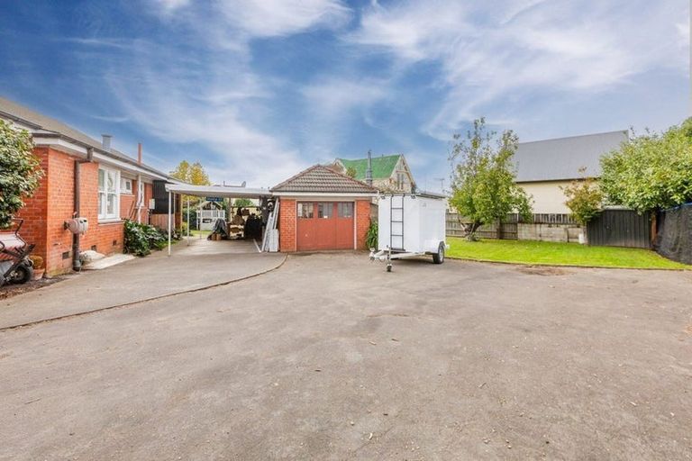 Photo of property in 33 Porangahau Road, Waipukurau, 4200