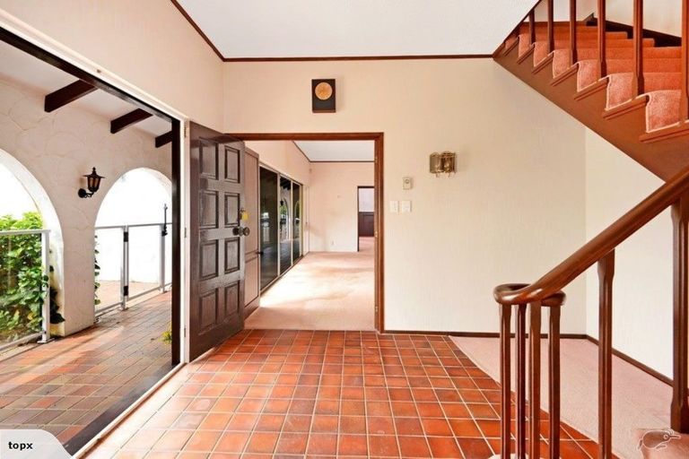 Photo of property in 19 Marywil Crescent, Hillcrest, Auckland, 0627