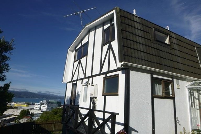 Photo of property in 8 Korokoro Road, Korokoro, Lower Hutt, 5012