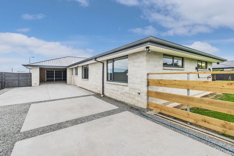 Photo of property in 8 Perendale Place, Kirwee, 7571