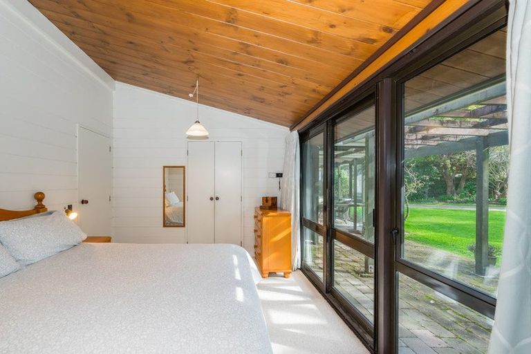 Photo of property in 29 Nimmo Avenue, Waikanae, 5036