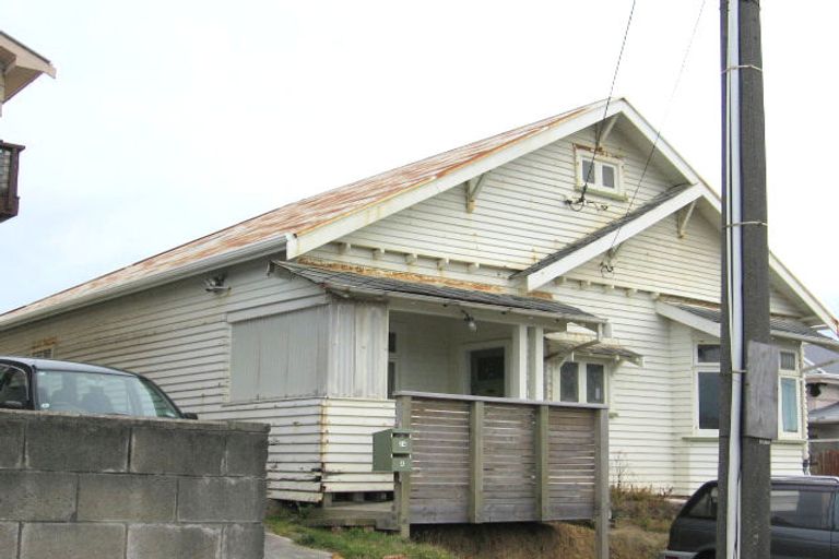 Photo of property in 26 Tirangi Road, Rongotai, Wellington, 6022