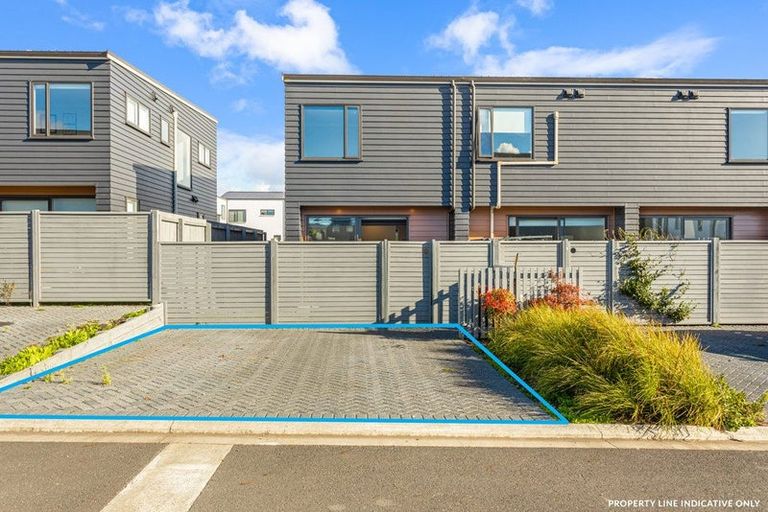 Photo of property in 27 Harewood Street, Whenuapai, Auckland, 0618