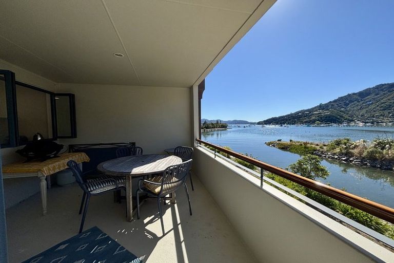 Photo of property in 12/45 Beach Road, Waikawa, Picton, 7220