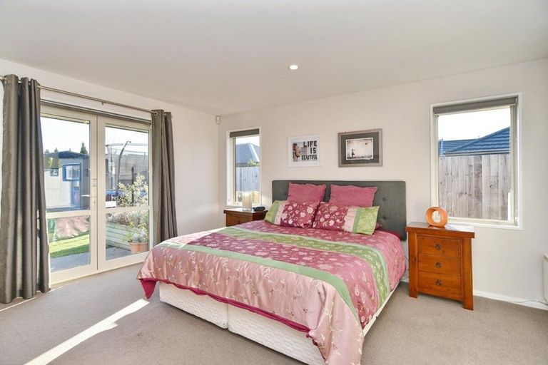 Photo of property in 10 Wairepo Close, Rangiora, 7400