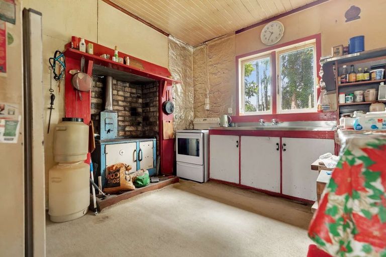 Photo of property in 33 Maraeroa Road, Mamaku, 3020