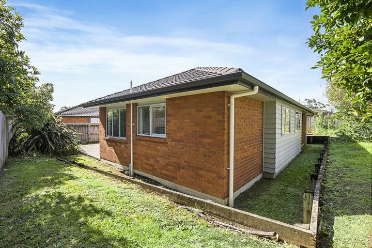 Photo of property in 55b Matipo Road, Te Atatu Peninsula, Auckland, 0610