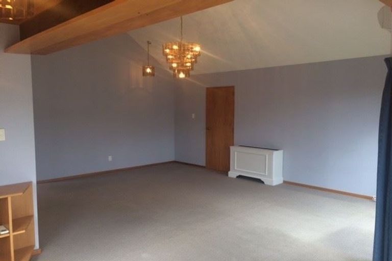 Photo of property in 8 Grants Road, Papanui, Christchurch, 8053