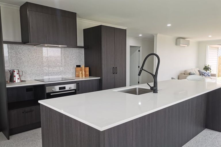 Photo of property in 12 Clendon Court, Pokeno, 2402