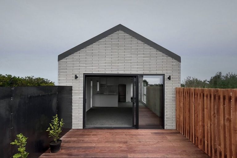 Photo of property in 2/79 Sherborne Street, St Albans, Christchurch, 8014