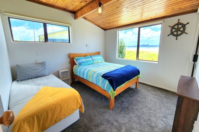 Photo of property in 38 One Tree Point Road, One Tree Point, 0118