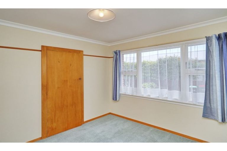 Photo of property in 76 Teesdale Street, Burnside, Christchurch, 8053