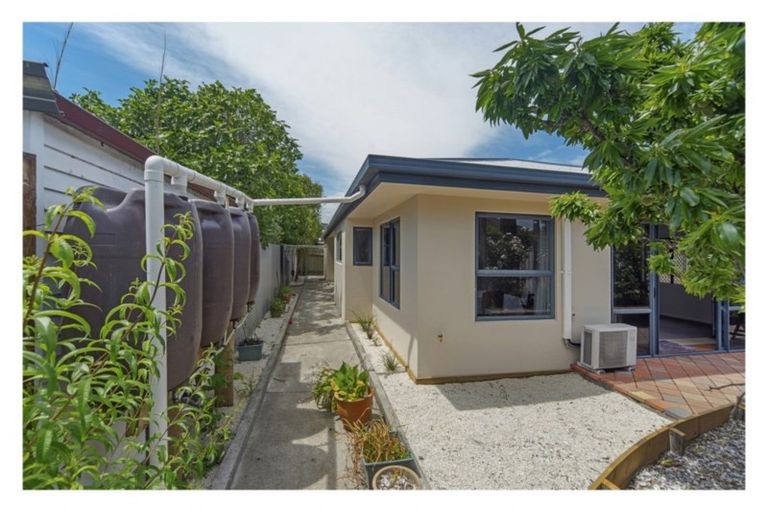 Photo of property in 100b Parkers Road, Tahunanui, Nelson, 7011