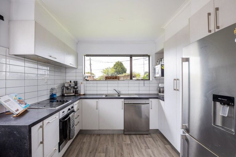 Photo of property in 294 Huatoki Street, Upper Vogeltown, New Plymouth, 4310