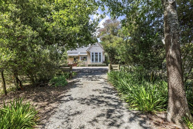 Photo of property in 3378 State Highway 2, Clareville, Carterton, 5713