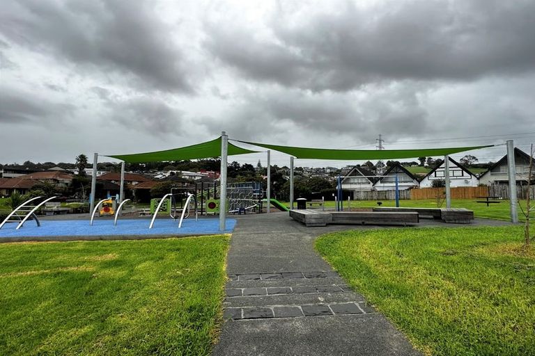 Photo of property in 56 Aspiring Avenue, Flat Bush, Auckland, 2019