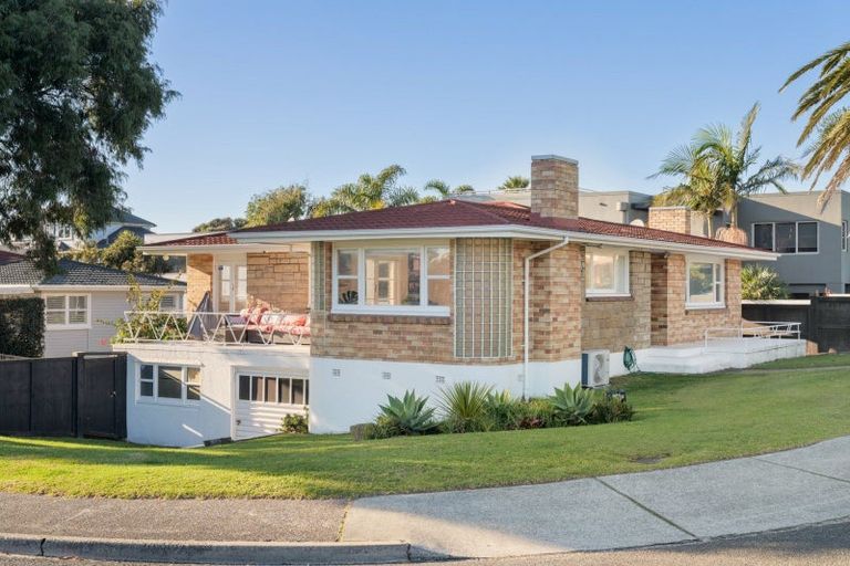 Photo of property in 95 Oceanview Road, Mount Maunganui, 3116