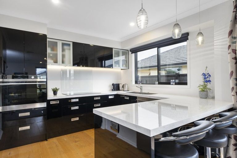 Photo of property in 5 Smiley Place, Mosgiel, 9024