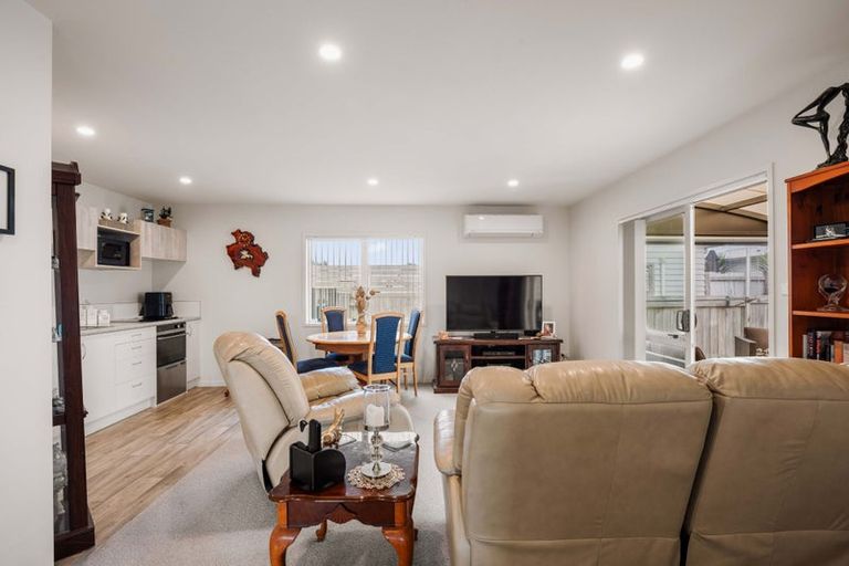 Photo of property in 410/11 Kamahi Crescent, Papamoa Beach, Papamoa, 3118
