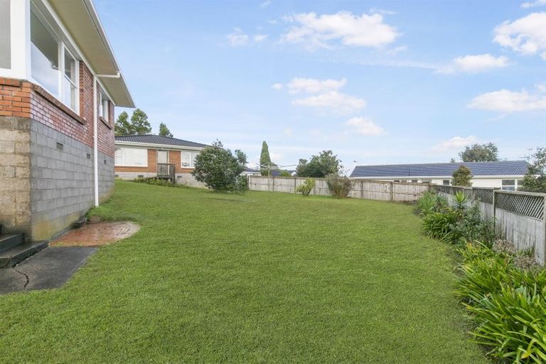 Photo of property in 28d Sunnynook Road, Sunnynook, Auckland, 0620