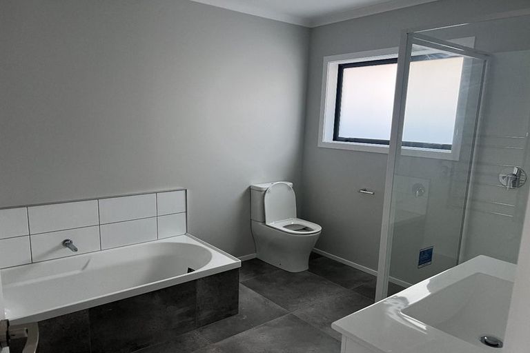 Photo of property in 48e Hokio Beach Road, Levin, 5510