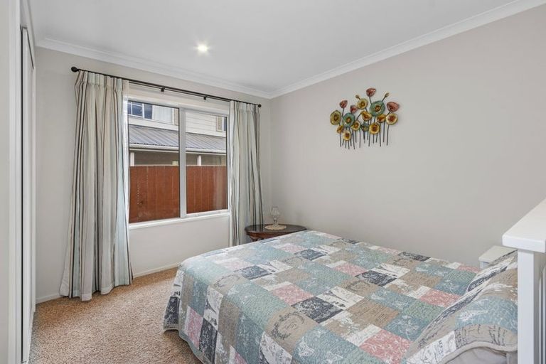 Photo of property in 92 Halberg Street, Dallington, Christchurch, 8061