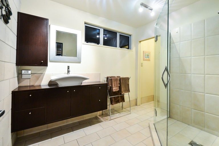 Photo of property in 28 Highgrove Drive, Grandview Heights, Hamilton, 3200