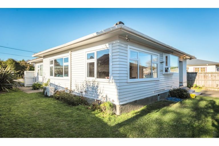 Photo of property in 35 Hillier Place, Spreydon, Christchurch, 8024