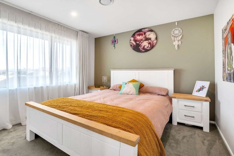 Photo of property in 19 Cressy Place, Darfield, 7510