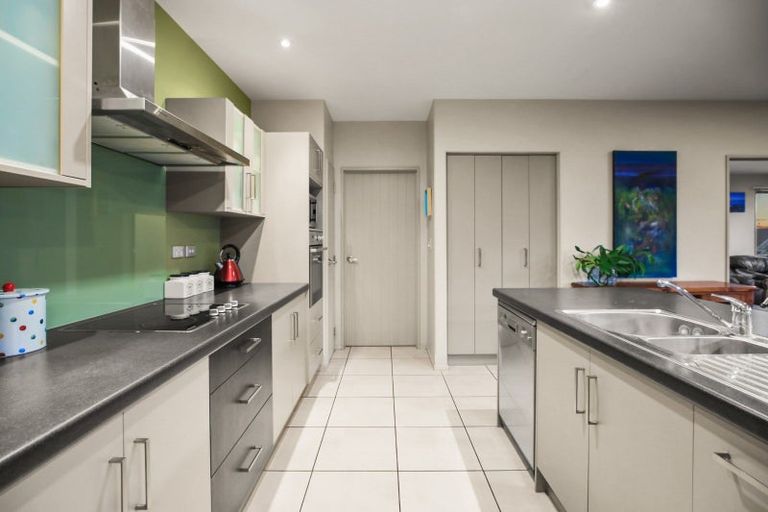 Photo of property in 13 Alford Place, Huntington, Hamilton, 3210