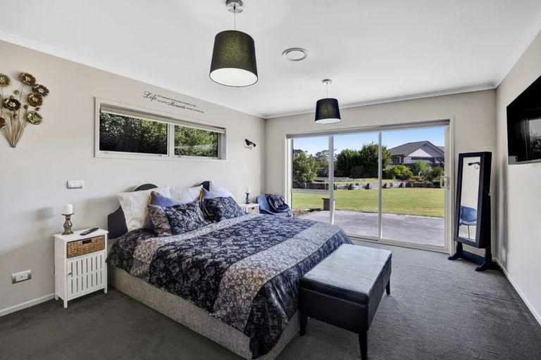 Photo of property in 1 Elizabeth Grove, Stratford, 4332