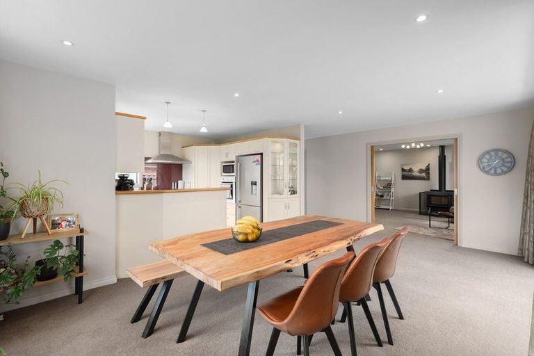 Photo of property in 16 Fenty Place, Mosgiel, 9024