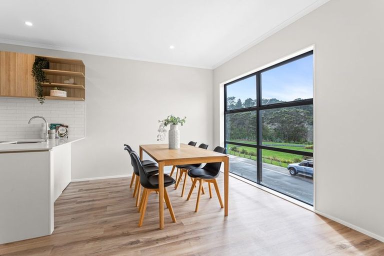 Photo of property in 25 Barrel Crescent, Swanson, Auckland, 0614