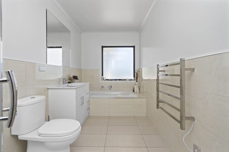 Photo of property in 48 Ihimaera Terrace, Leamington, Cambridge, 3432