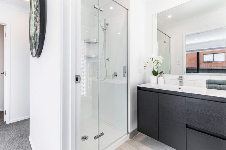 Photo of property in 11 Hiwi Rakau Rise, Westgate, Auckland, 0614