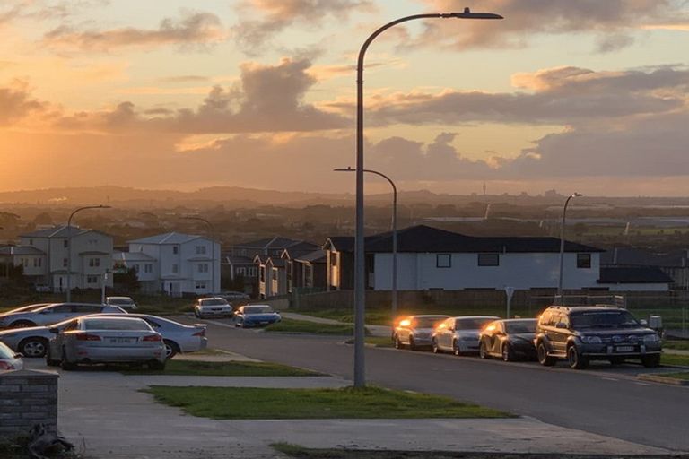 Photo of property in 34 Lime Hill Rise, Flat Bush, Auckland, 2019