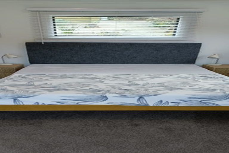 Photo of property in 4 Bewley Avenue, Macandrew Bay, Dunedin, 9014