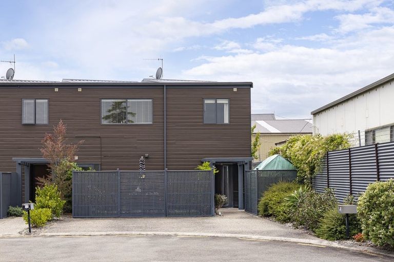 Photo of property in 19 Rochdale Way, Stoke, Nelson, 7011