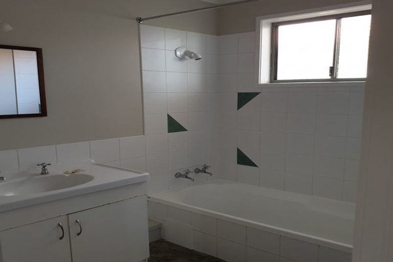 Photo of property in 6b Warriston Avenue, Waiuku, 2123