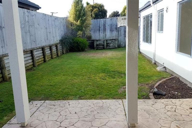 Photo of property in 8 Sandholm Close, North New Brighton, Christchurch, 8083