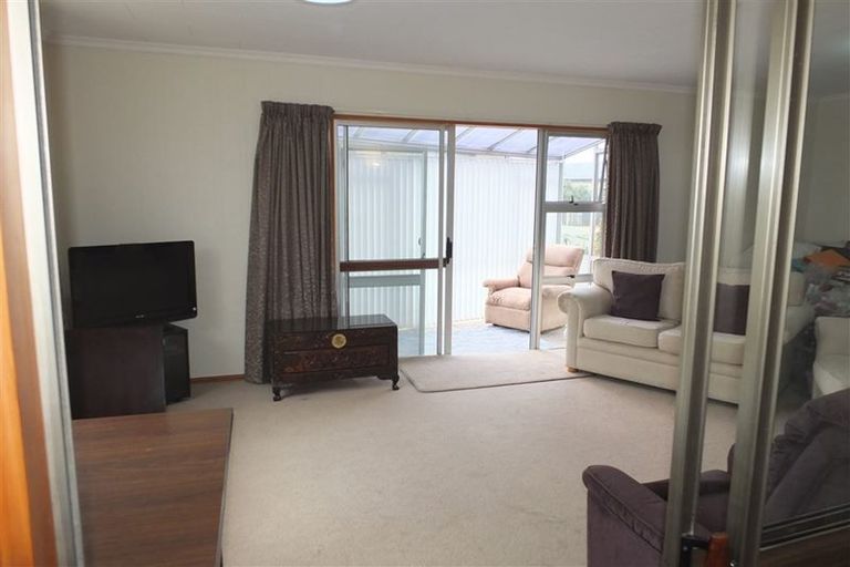 Photo of property in 8a Stuart Street, Holmes Hill, Oamaru, 9401