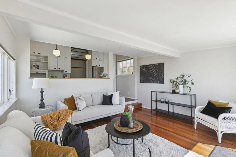 Photo of property in 7 Fortunatus Street, Brooklyn, Wellington, 6021