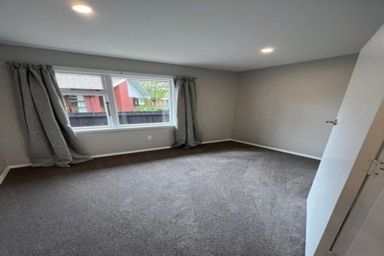 Photo of property in 17 Erin Crescent, Mairehau, Christchurch, 8013