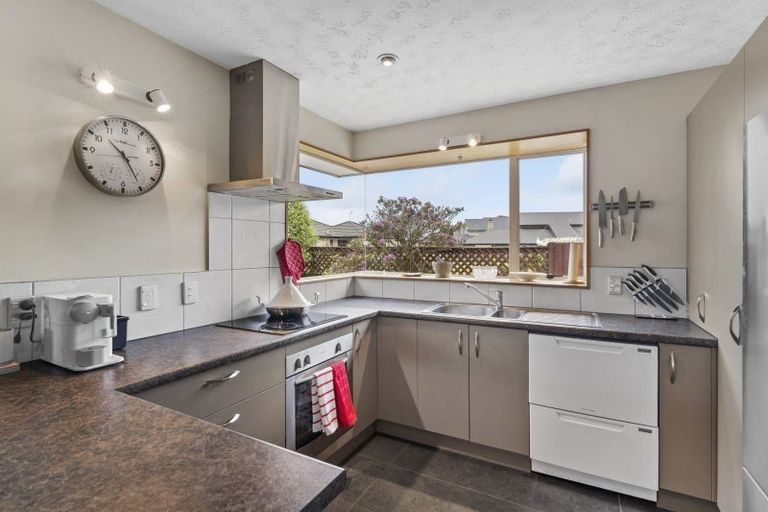 Photo of property in 2/34 English Street, Sockburn, Christchurch, 8042