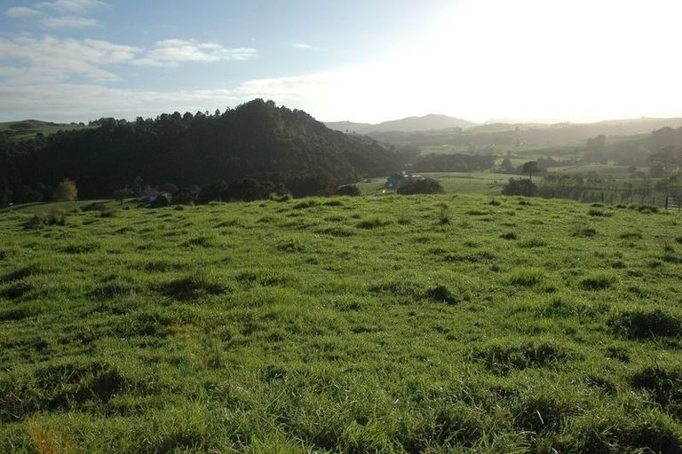 Photo of property in 608b West Coast Road, Makarau, Warkworth, 0981