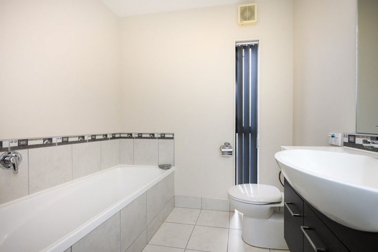 Photo of property in 34a Union Street, Hokowhitu, Palmerston North, 4410