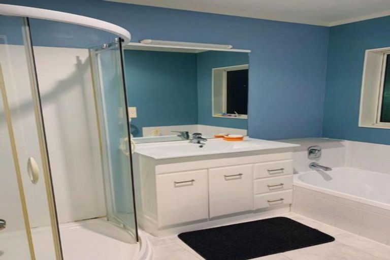 Photo of property in 42a Edendale Road, Somerville, Auckland, 2014